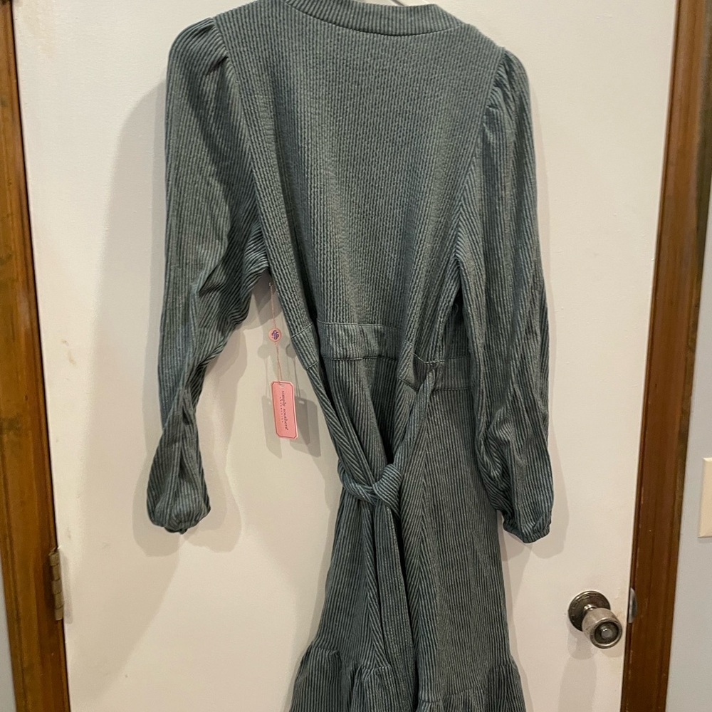 SimGreen Ribbed Wrap Dress - Picture 2 of 7